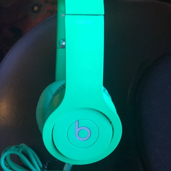 Beats By Dr.Dre Solo HD - Picture 2 of 5